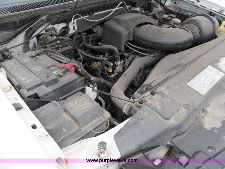 image for item D3050 2003 Ford F150 extended cab pickup