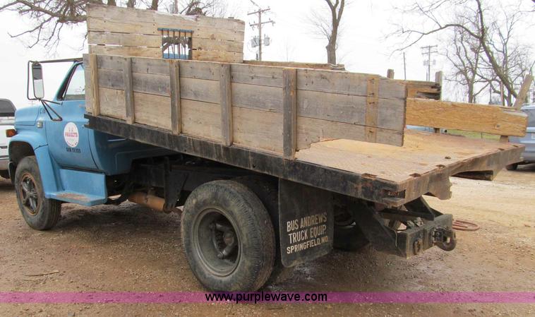 image for item D3051 1978 Chevrolet C70 dump-bed truck