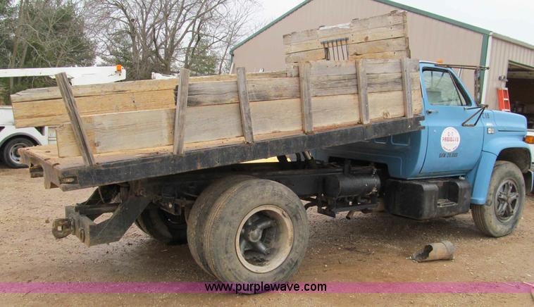 image for item D3051 1978 Chevrolet C70 dump-bed truck