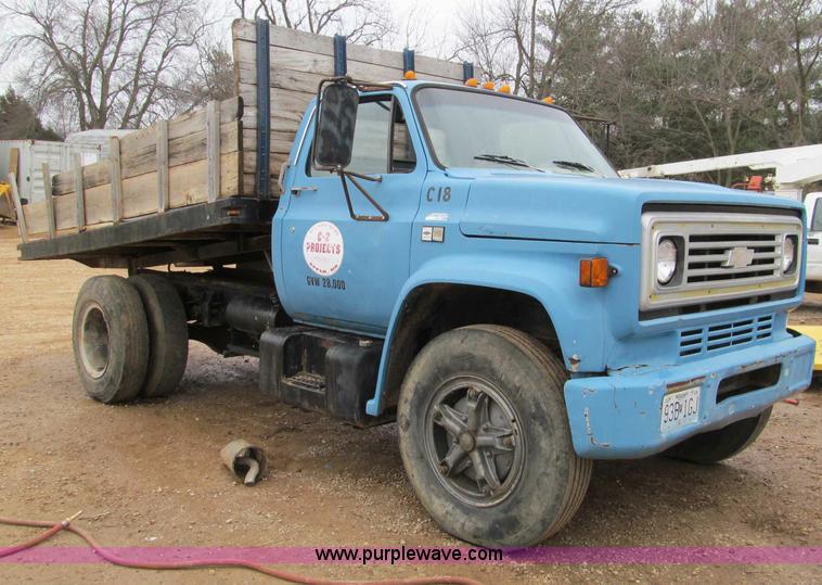 image for item D3051 1978 Chevrolet C70 dump-bed truck