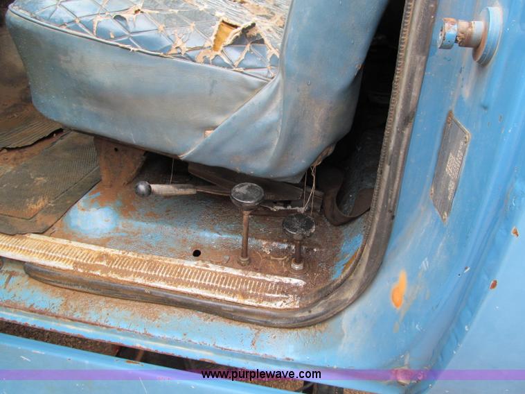 image for item D3051 1978 Chevrolet C70 dump-bed truck