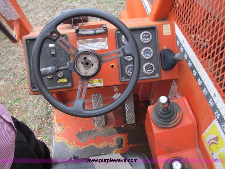 image for item D3056 Traverse Lift 6035 telehandler