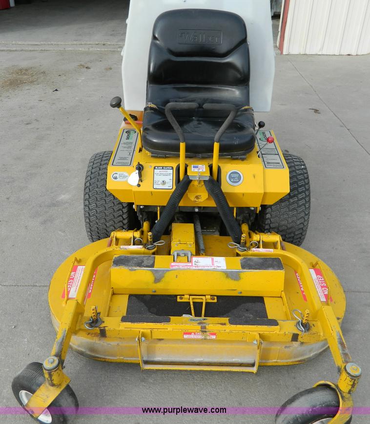 image for item D8723 Walker MCGHS lawn mower