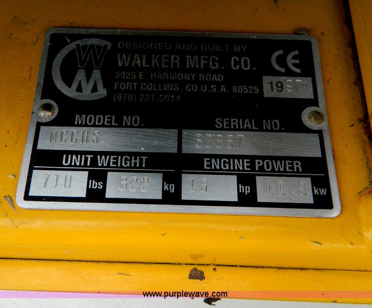 image for item D8723 Walker MCGHS lawn mower