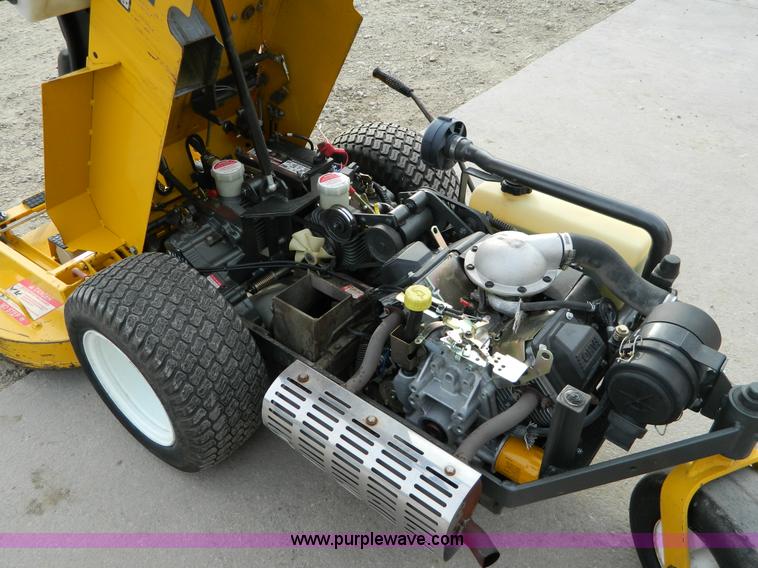 image for item D8724 Walker MCGHS lawn mower