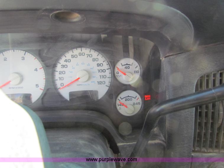 image for item I9535 2005 Dodge Ram 3500 Big Horn Edition quad cab pickup truck