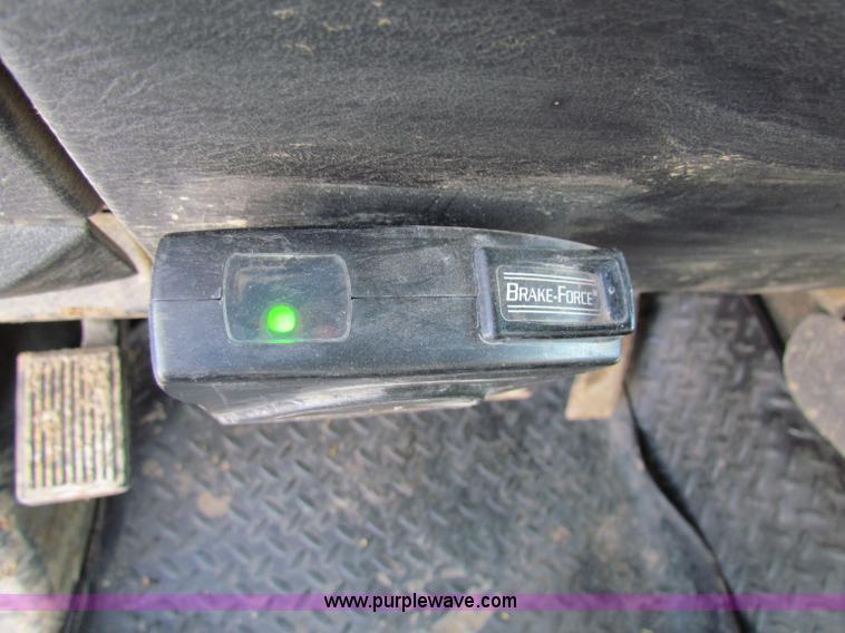 image for item I9535 2005 Dodge Ram 3500 Big Horn Edition quad cab pickup truck