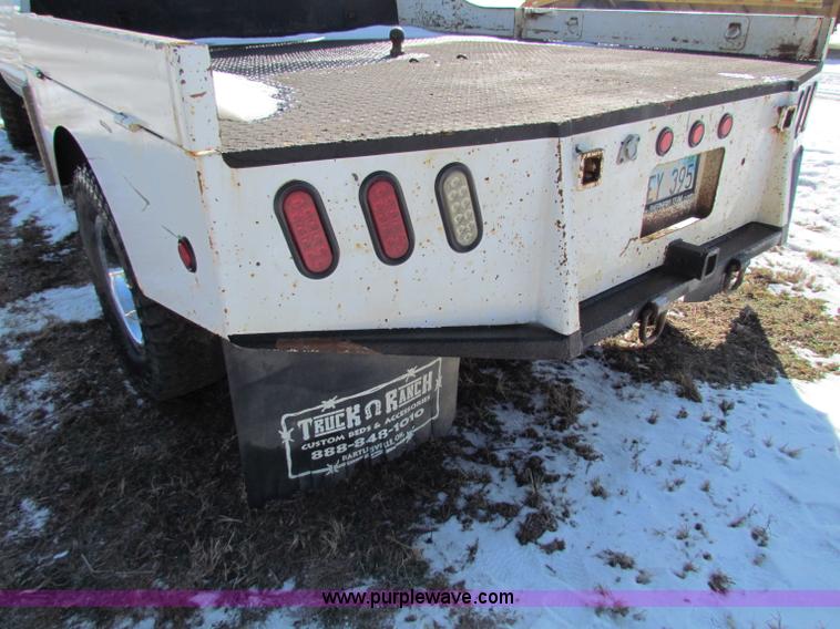 image for item I9535 2005 Dodge Ram 3500 Big Horn Edition quad cab pickup truck
