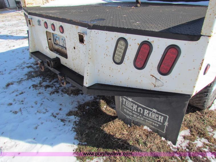 image for item I9535 2005 Dodge Ram 3500 Big Horn Edition quad cab pickup truck