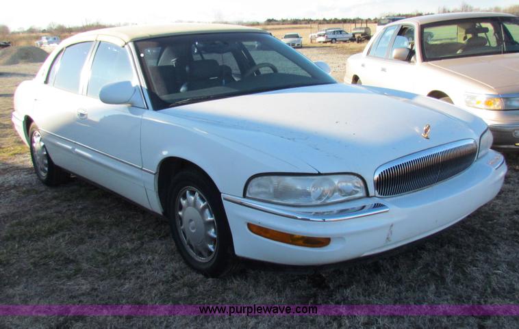 image for item I9668 1999 Buick Park Avenue