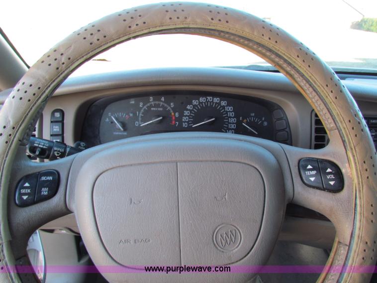 image for item I9668 1999 Buick Park Avenue