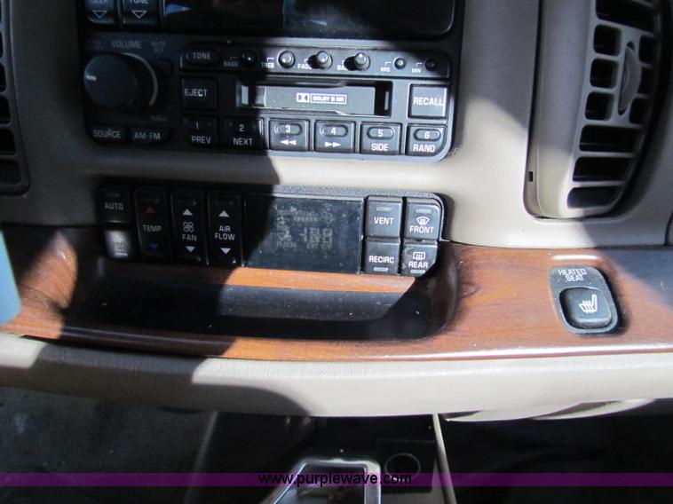 image for item I9668 1999 Buick Park Avenue