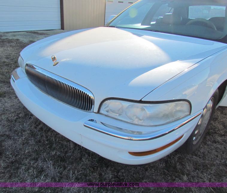 image for item I9668 1999 Buick Park Avenue