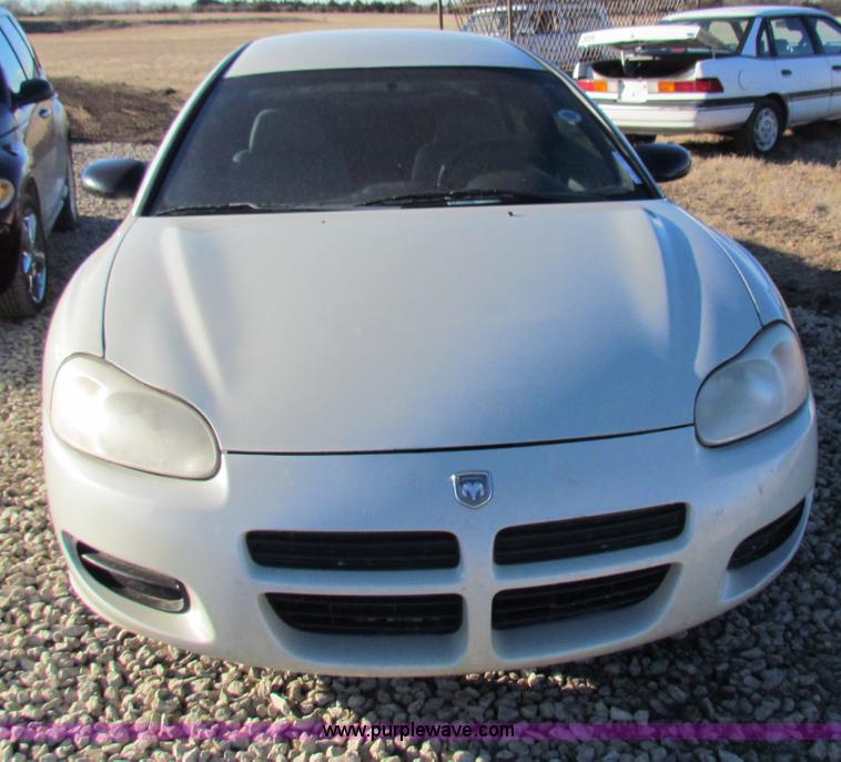 image for item I9670 2002 Dodge Stratus SE