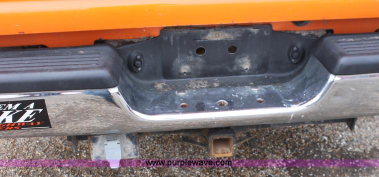 image for item A7152 2001 Dodge Ram 2500 pickup truck