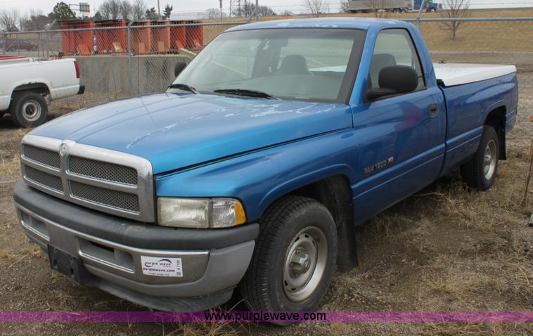 image for item A7156 1999 Dodge Ram 1500 pickup truck