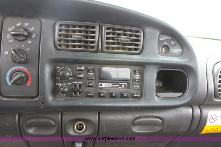 image for item A7156 1999 Dodge Ram 1500 pickup truck