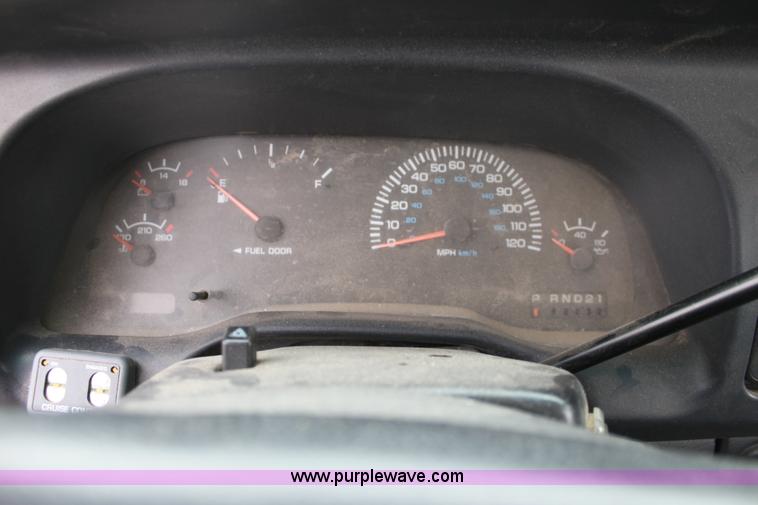 image for item A7156 1999 Dodge Ram 1500 pickup truck