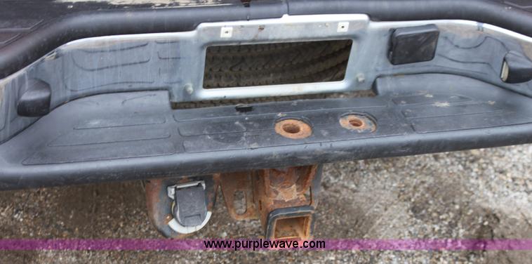 image for item A7159 2002 Chevrolet Silverado 2500HD pickup truck