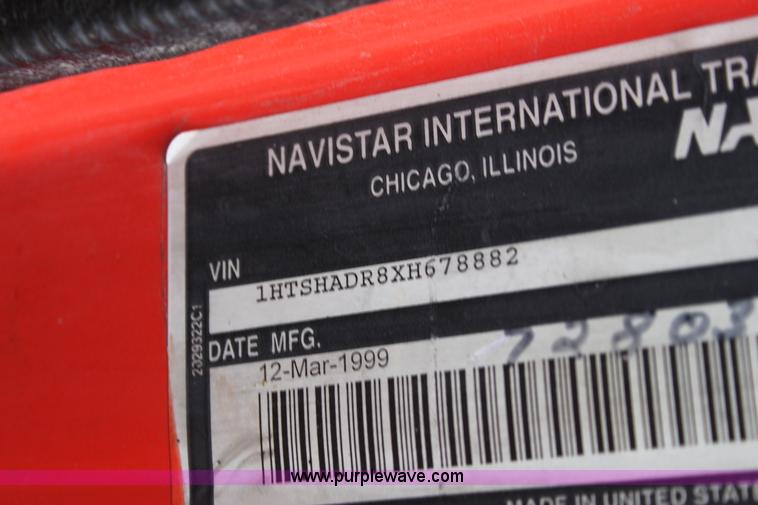 image for item A7163 1999 International 4900 tandem axle dump truck