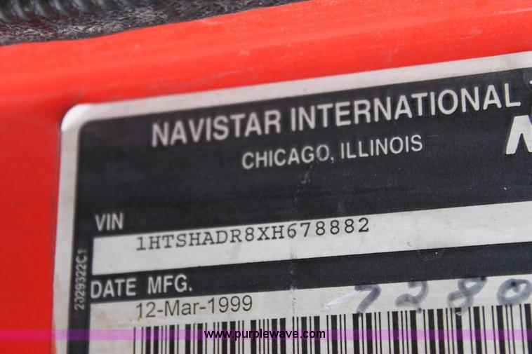 image for item A7163 1999 International 4900 tandem axle dump truck