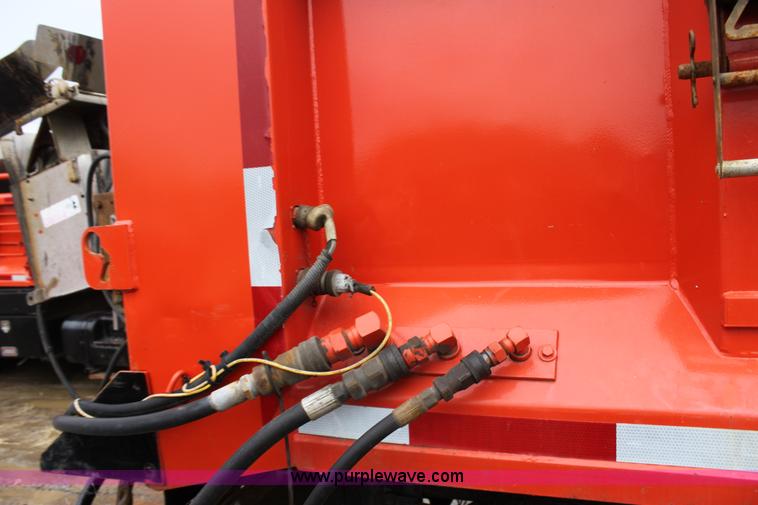 image for item A7164 1999 International 4900 tandem axle dump truck