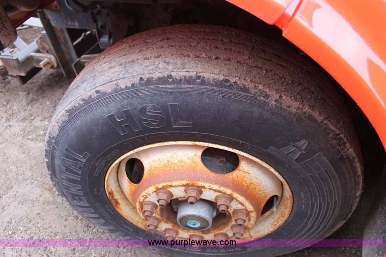 image for item A7167 1997 International 4900 tandem axle dump truck