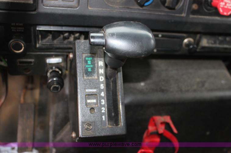 image for item A7168 1997 International 4900 tandem axle dump truck