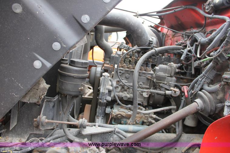 image for item A7168 1997 International 4900 tandem axle dump truck