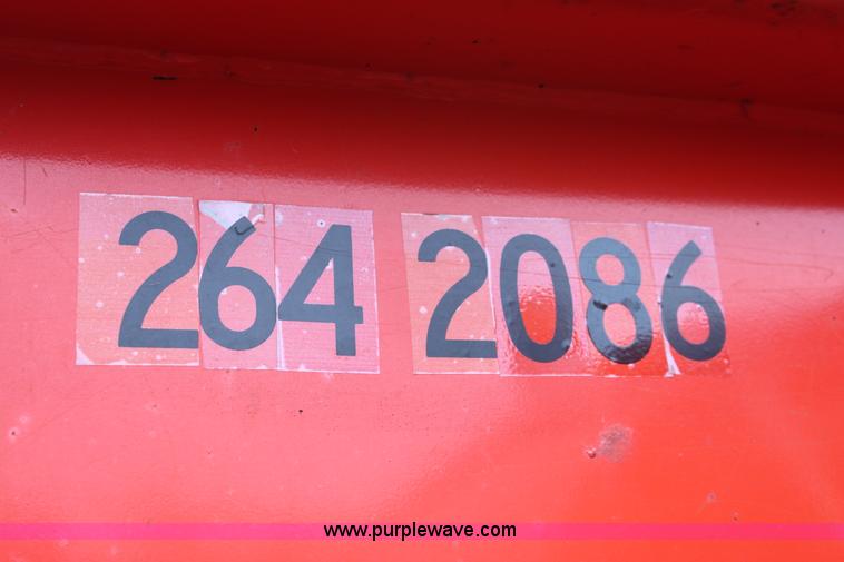 image for item A7168 1997 International 4900 tandem axle dump truck