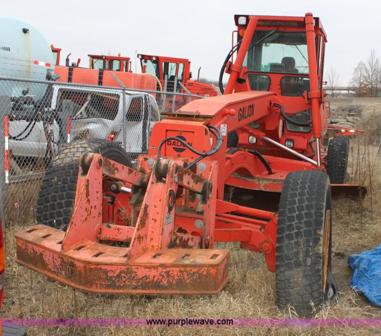image for item A7170 1997 Galion 830B motor grader