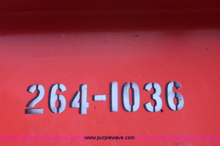 image for item A7172 1997 International 4900 tandem axle dump truck