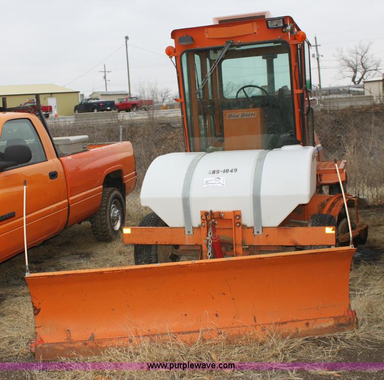 image for item A7173 1999 Broce RC350 self propelled broom