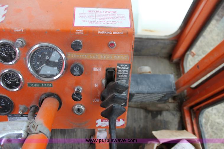 image for item A7173 1999 Broce RC350 self propelled broom