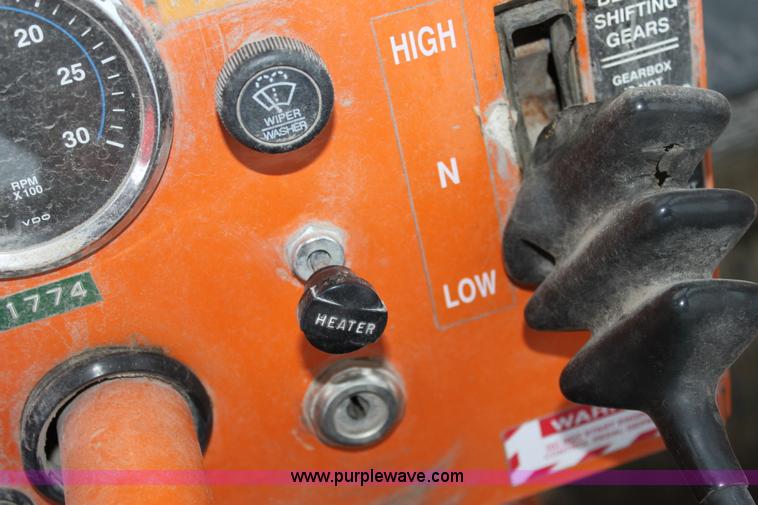 image for item A7173 1999 Broce RC350 self propelled broom