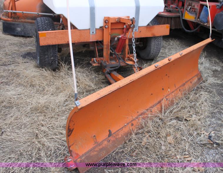 image for item A7173 1999 Broce RC350 self propelled broom