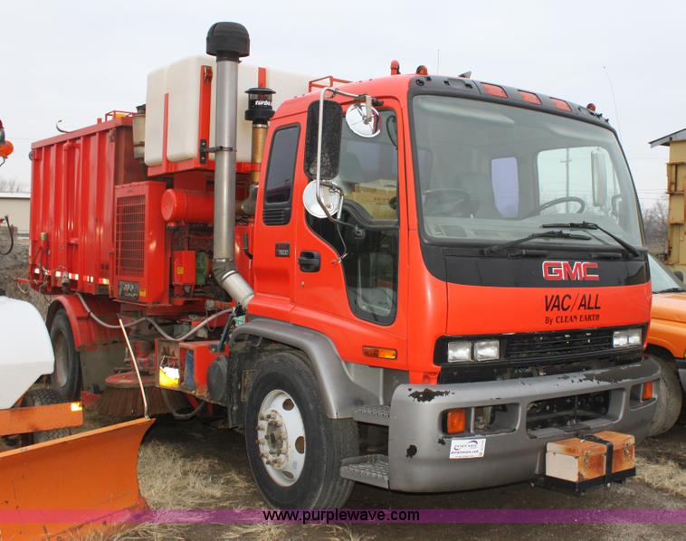 image for item A7174 2002 Vac-all LV-10DC street sweeper