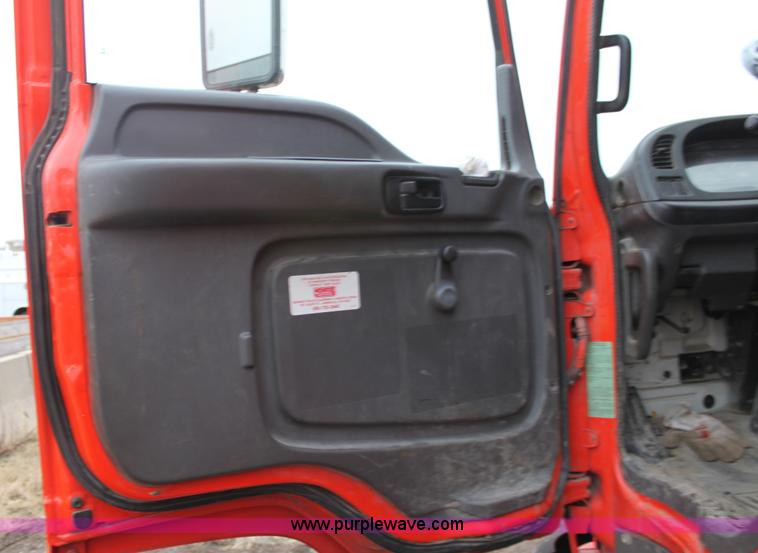 image for item A7174 2002 Vac-all LV-10DC street sweeper