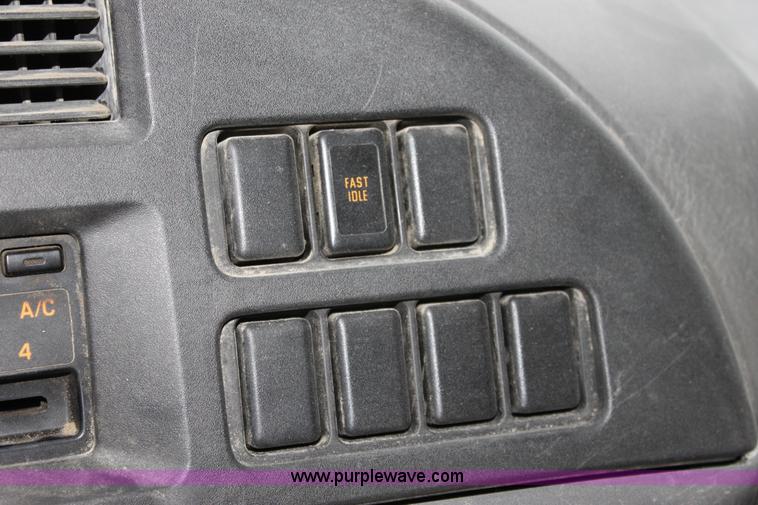 image for item A7174 2002 Vac-all LV-10DC street sweeper