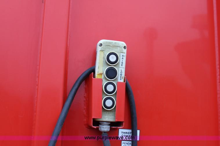 image for item A7174 2002 Vac-all LV-10DC street sweeper