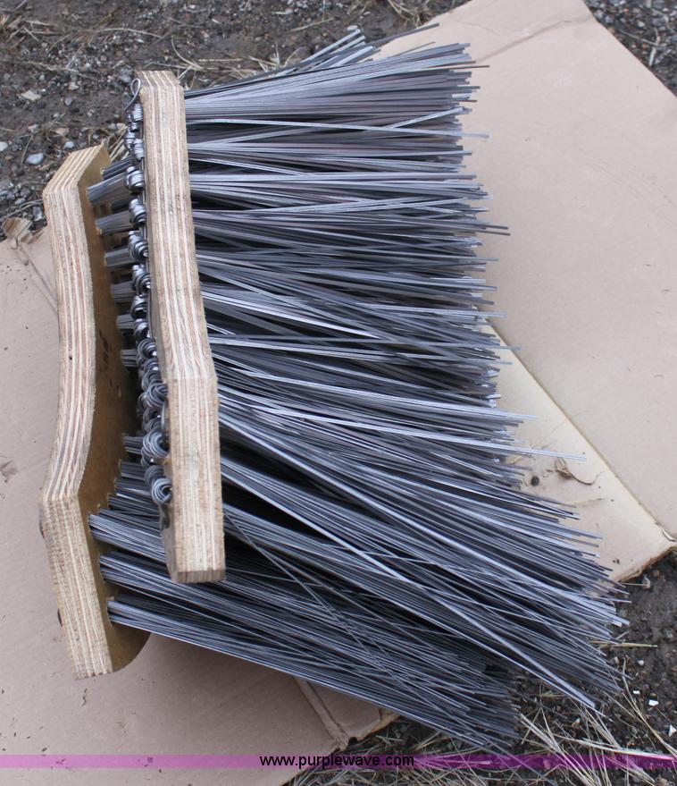 image for item A7174 2002 Vac-all LV-10DC street sweeper