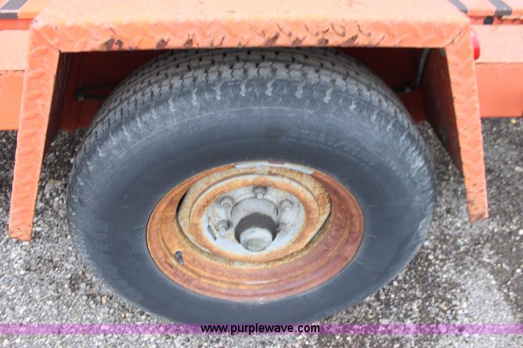 image for item A7175 2001 Ver-Mac PCMS-1210 variable message board