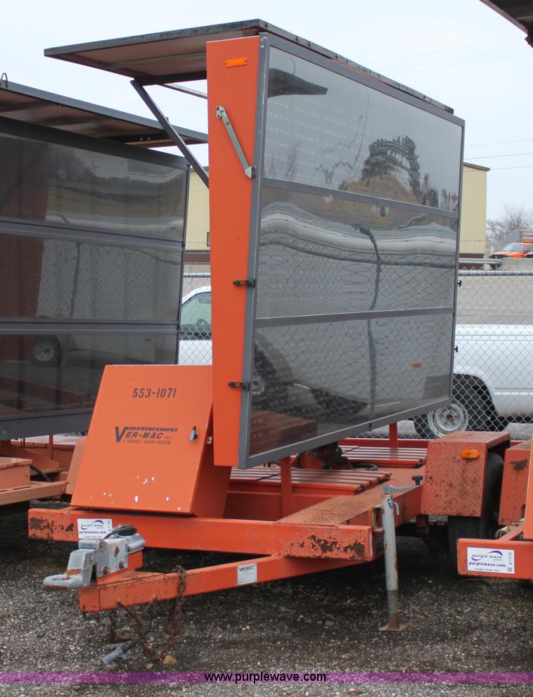 image for item A7176 2001 Ver-Mac PCMS-1210 variable message board