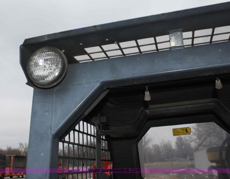 image for item A7180 1997 Thomas 173HLS skid steer