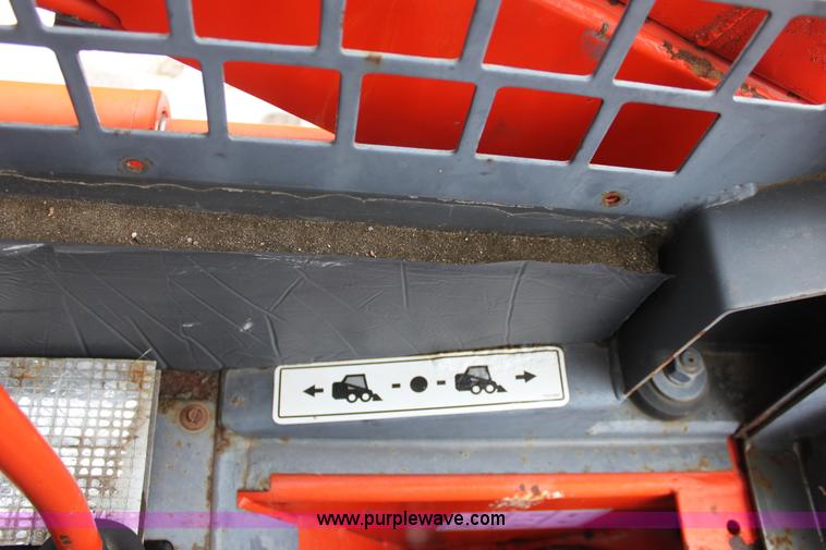 image for item A7180 1997 Thomas 173HLS skid steer