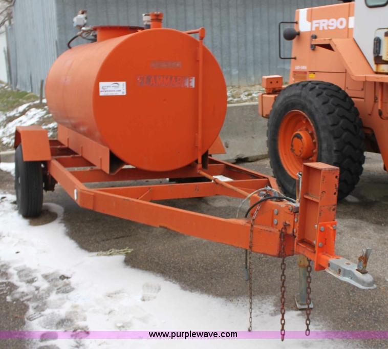 image for item A7183 1992 JFW FT1 600 gallon diesel fuel tank