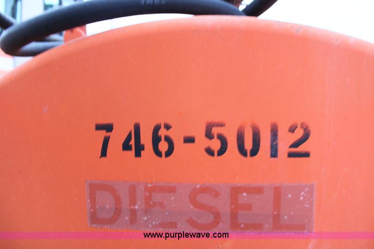 image for item A7183 1992 JFW FT1 600 gallon diesel fuel tank