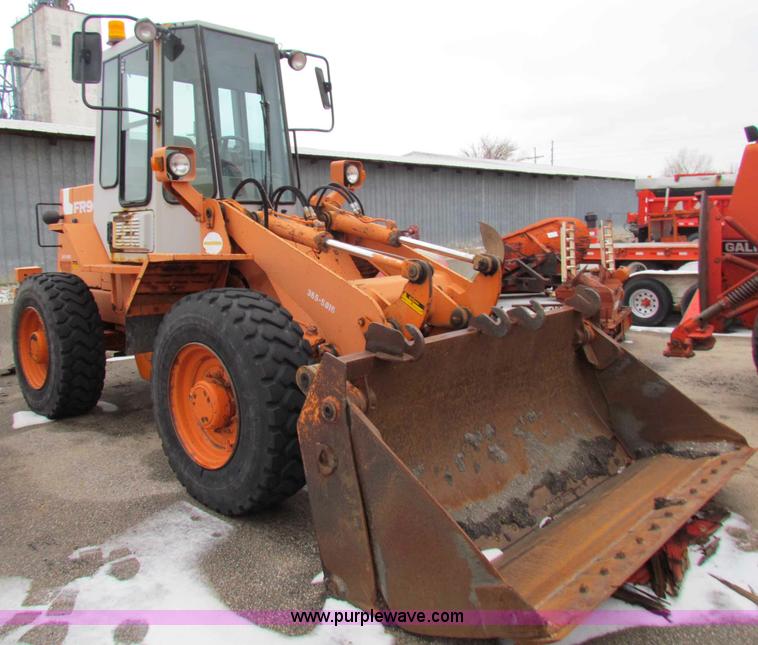 image for item A7184 1996 Fiat-Allis FR90 wheel loader