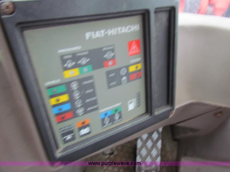 image for item A7184 1996 Fiat-Allis FR90 wheel loader