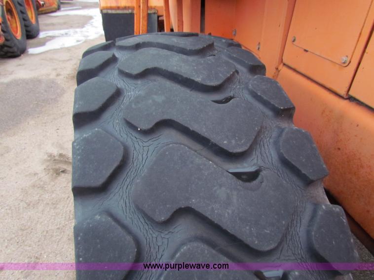 image for item A7184 1996 Fiat-Allis FR90 wheel loader
